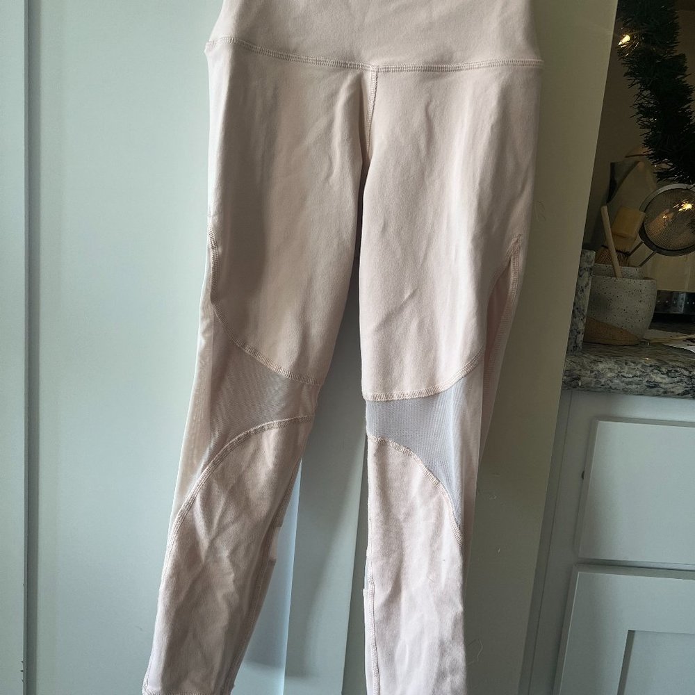 Alo Yoga Cropped Leggings Size XXS